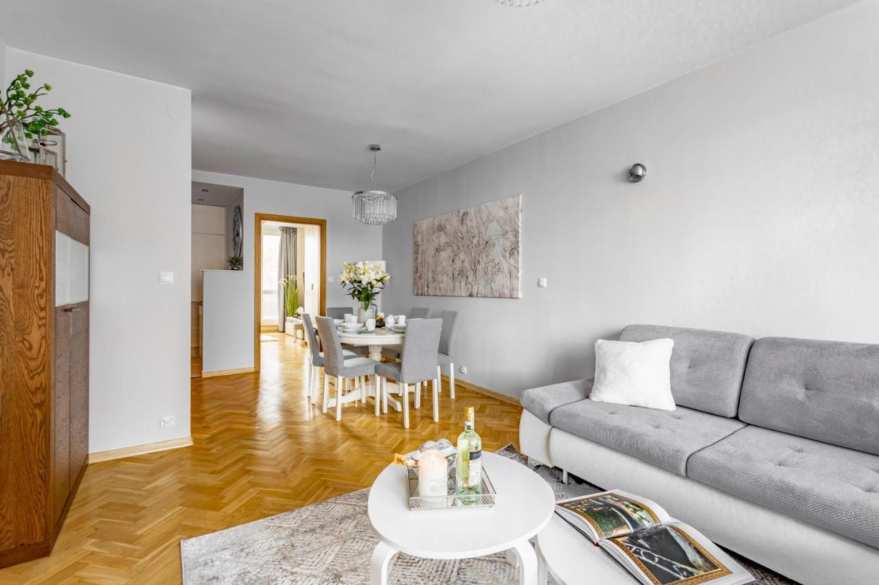 Hala Mirowska Apartments Warszawa Exteriör bild
